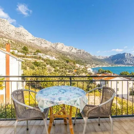 Апартаменти One Bedroom With Sea View 1 Подаца